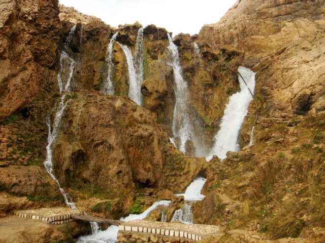 آبشار زیبای شیخ علی خان