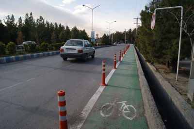 مسیر دوچرخه در شهرها